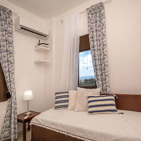 Marianthi's Old Hersonissos (Crete)